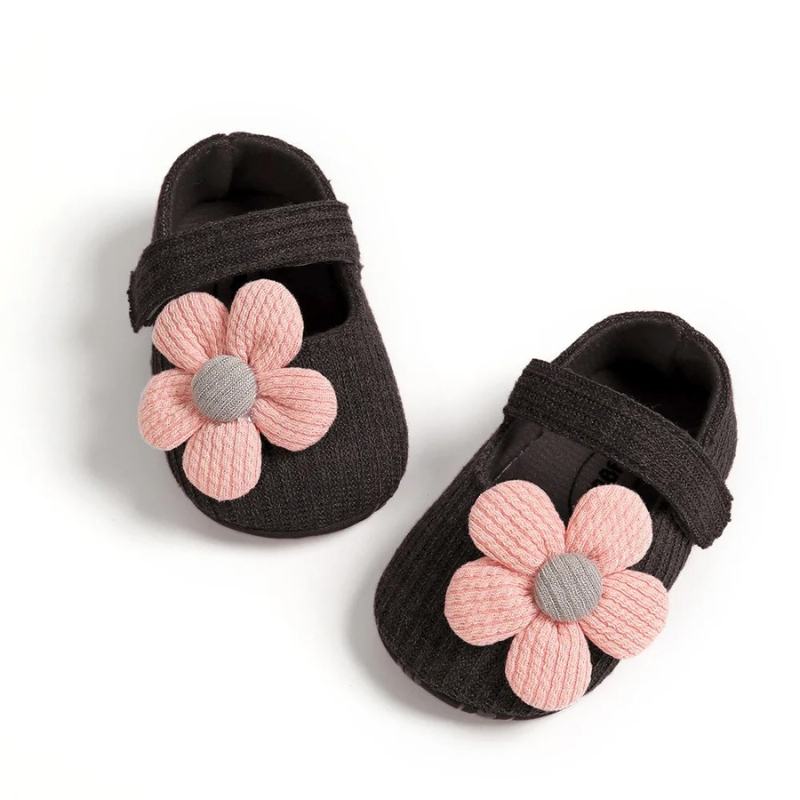 KnittySteps Baby Shoes